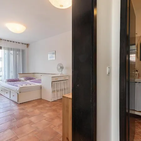 Apartman In *