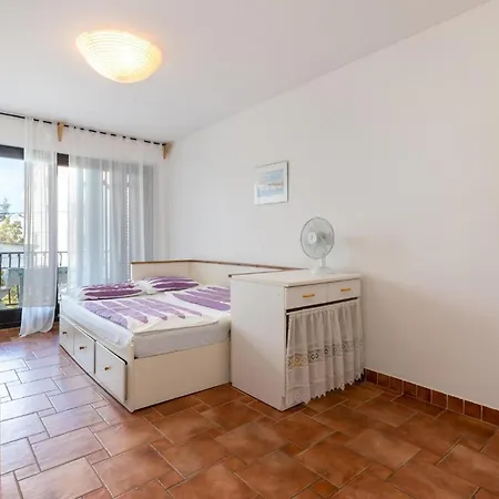 Appartement In *