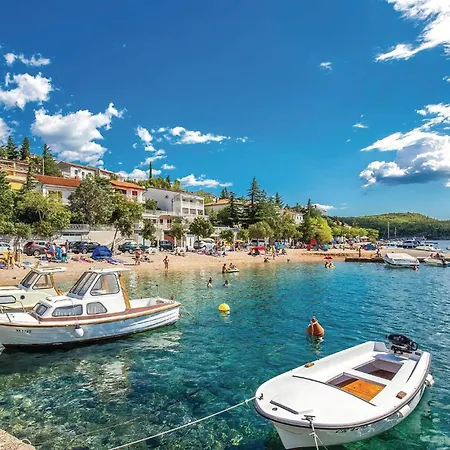 In דירה יאדראנובו